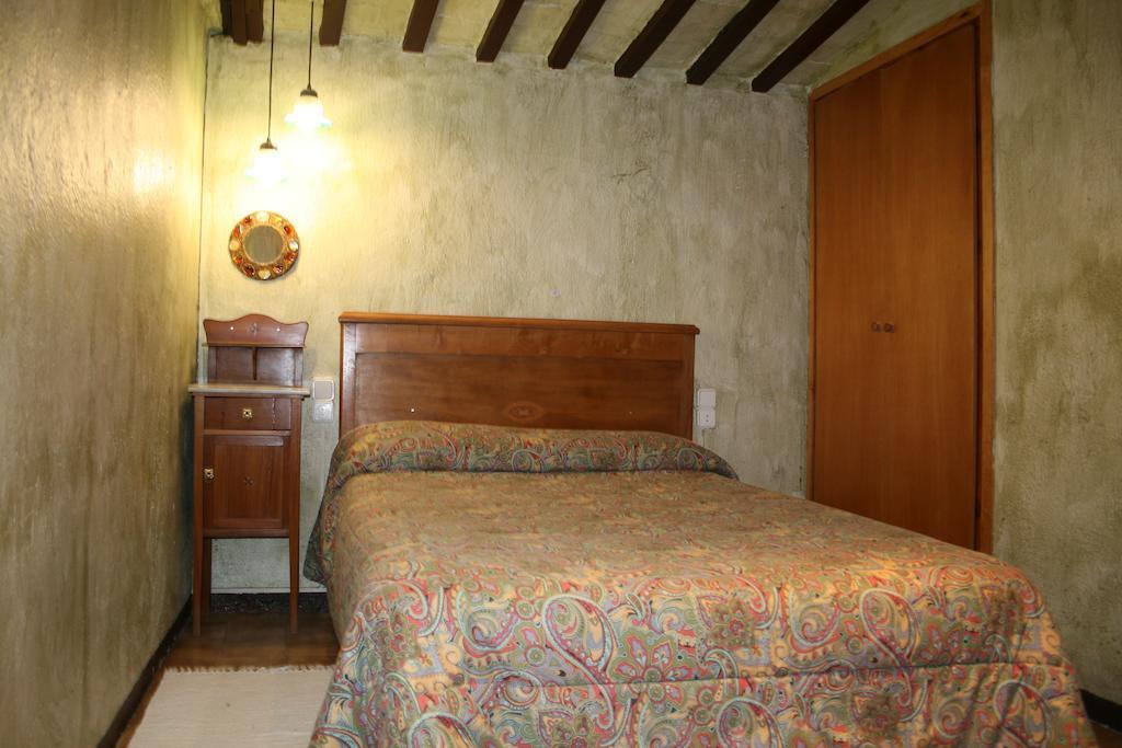 Cal Cisteller Villa Джиронея Стая снимка